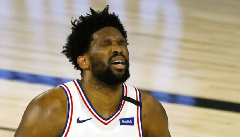 Joël Embid : le basketteur camerounais offre 45.000.000 FCFA aux habitants de Philadelphie