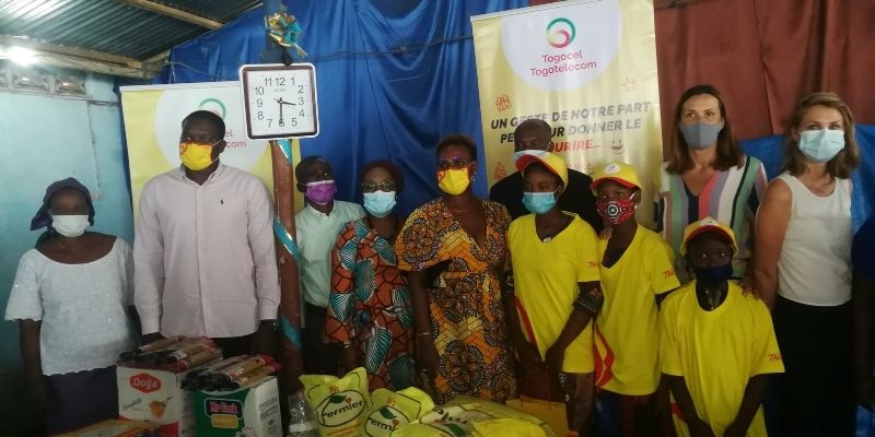 Togocom donne joie et sourire aux enfants démunis de l’association ‘‘Secours d’en haut’’