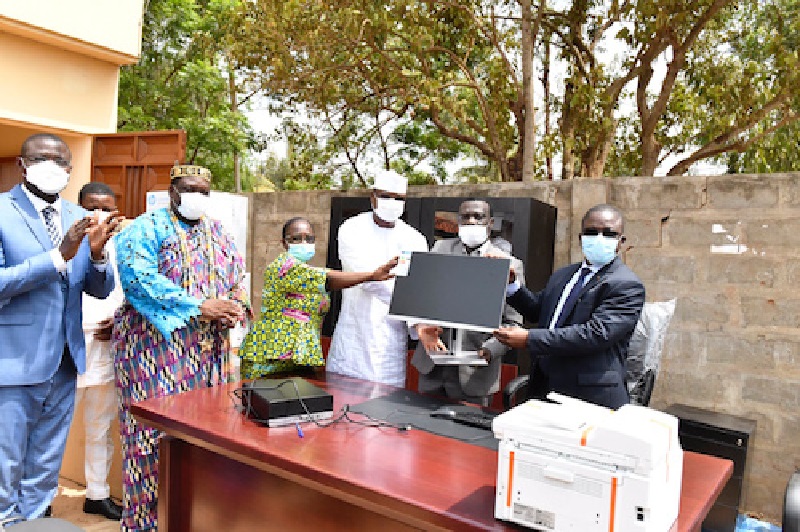 Togo : vers une dématérialisation des processus de déclaration des naissances