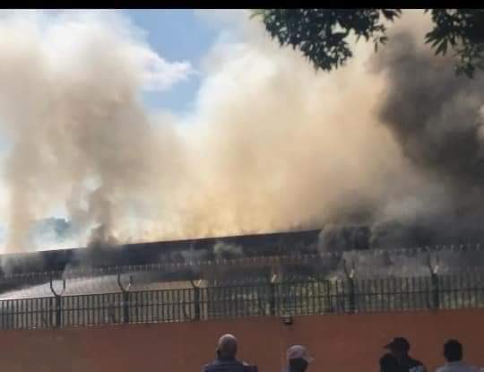 Centrafrique : Violent incendie à l’ambassade de France à Bangui