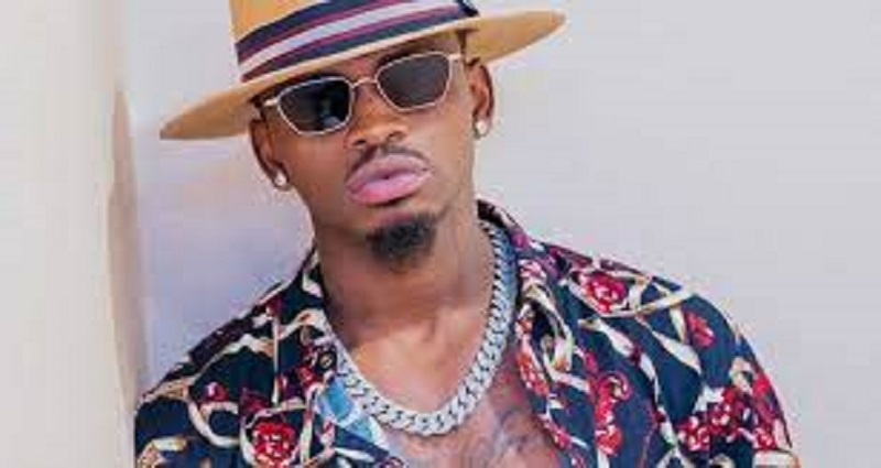 Diamond Platnumz : le chanteur adopte un nouveau look ; il fait réagir ses fans (vidéo)
