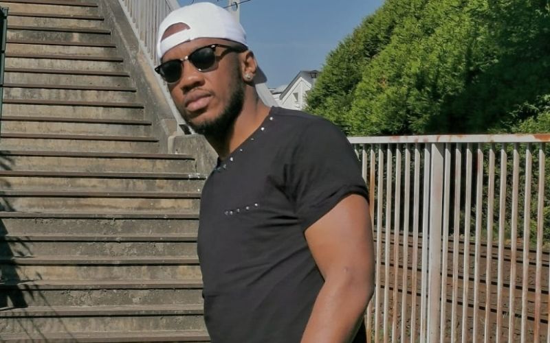 Jo Drogba : quand le frère de Didier Drogba fait signe de respect envers Fally Ipupa
