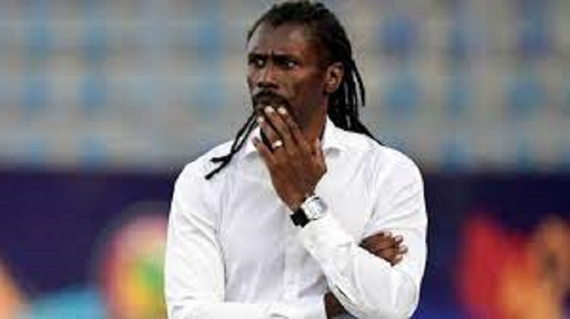 « Ça fait plus de 20 ans » qu’Aliou Cissé lui fait la cour, mais elle…, l’entraineur sénégalais lance un appel