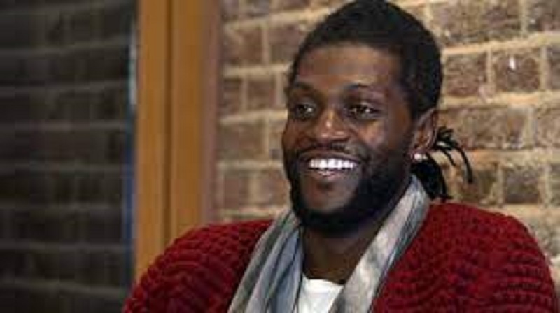 Emmanuel Adebayor : soucieux du développement de son pays, la star pose ce grand acte (photos)
