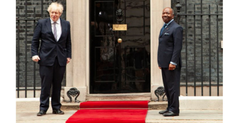 Ali Bongo : Cette vidéo du président gabonais aux côtés de Boris Johnson fait polémique