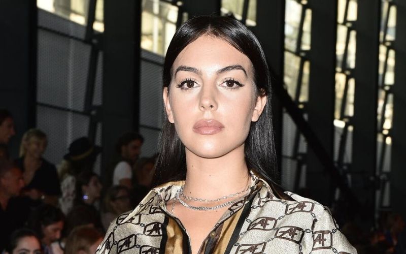 Georgina Rodriguez : l’incroyable taouage d’un fan pour la femme de Ronaldo enflamme la toile (photo)