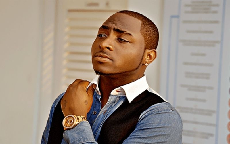 Davido : la star nigériane évoque le décès de sa mère