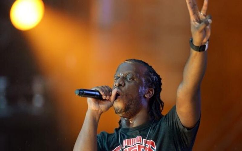 EdF : Youssoupha interprète l’hymne officiel des Bleus pour l’Euro (vidéo)
