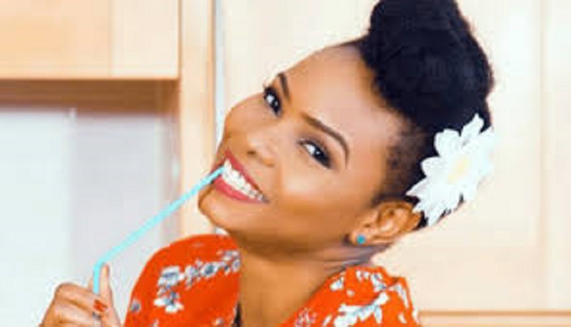 Les filles censées être entièrement entretenues par des hommes ? : la position de Yemi Alade risque de faire des furieuses