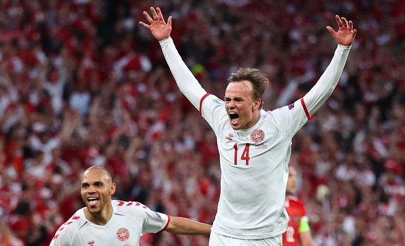 Euro 2020 : l’affaire Eriksen fait un heureux, voici la raison