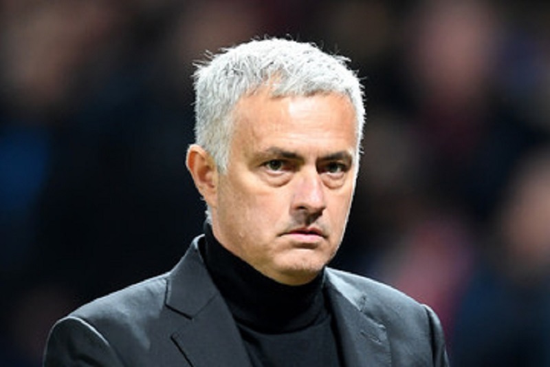 «Cela m’avait rendu très triste, personne ne me parlait» ; ce joueur fustige José Mourinho