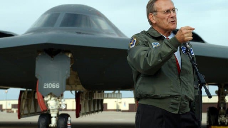 Donald Rumsfeld, ancien chef du Pentagone et artisan des guerres d’Afghanistan et d’Irak est mort