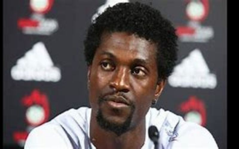 Adebayor : « Samuel Eto’o et Sadio Mané te dépassent. Eux ils… », L’ex-capitaine des Éperviers détruit sur la Toile (photo)