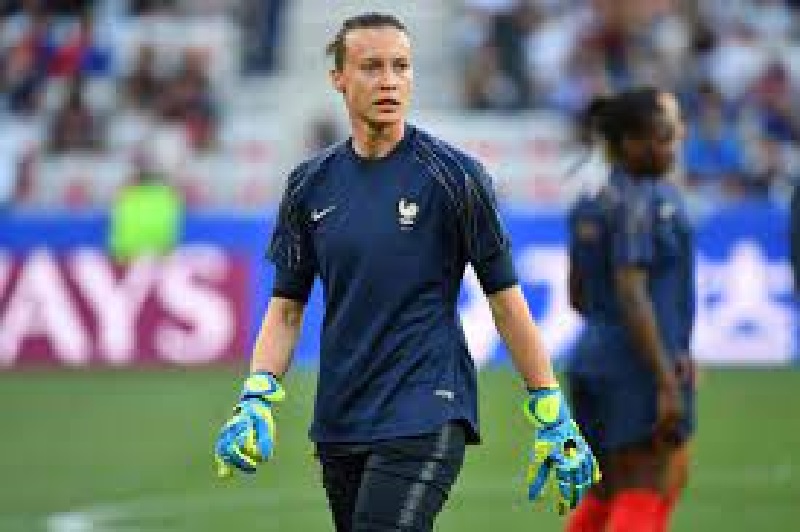 Football : voici combien coûte la gardienne la plus chère