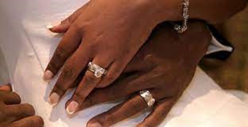 Togo : « Qu’est-ce qu’ils essaient de faire ? » ; le mariage d’un riche à Lomé fait jaser (vidéo)
