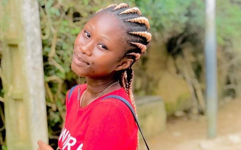 « A ton jeune âge, tu fais les choses des… » ; la sœur de Carmen Sama sévèrement réprimandée sur la toile