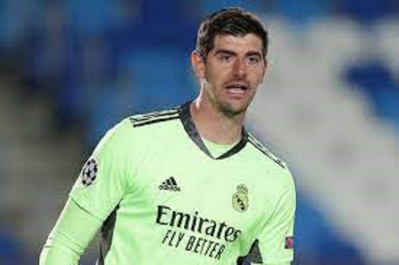 Foot : Courtois nomme ses 2 meilleurs gardiens de l’histoire