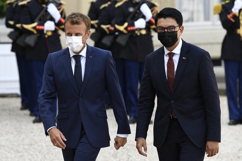 Tensions diplomatiques entre la France et le Madagascar : Macron reçoit Andry Rajoelina à Paris