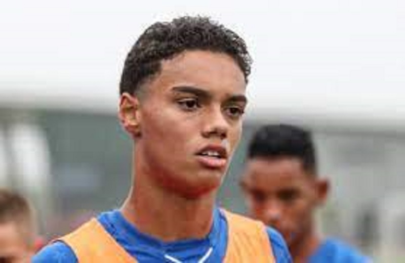 Joao Mendes brisé : cette terrible nouvelle affecte grandement le fils de Ronaldinho