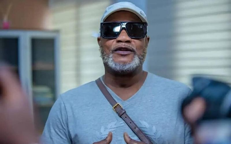 « Trop nul… Il attaque ton fils… mais toi tu l’invites… », cette attitude de Koffi Olomide envers son fils fait polémique