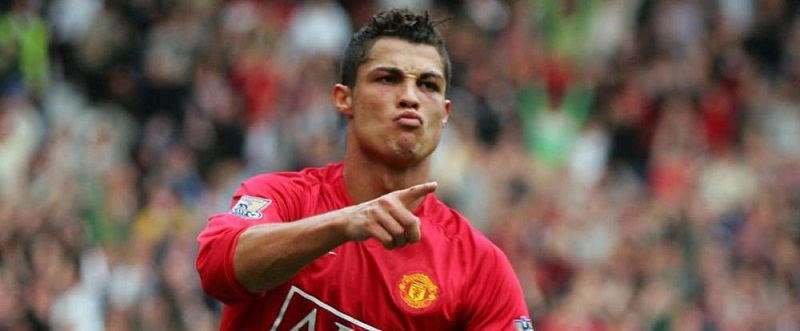 Manchester United : quand cette attitude de Ronaldo sur le banc fait enfler la polémique