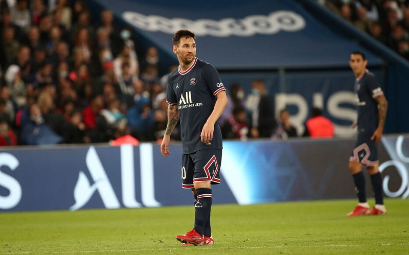 Messi sur le point de quitter déjà le PSG ? Quand ce grand ami de La Pulga vend la mèche