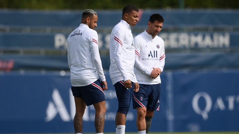 Malaise au PSG : Lionel Messi et Kylian Mbappé désormais en discorde sur le cas de Neymar
