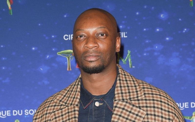 Singuila impatient : « Vous êtes attendus » ; l’artiste fait une grande annonce