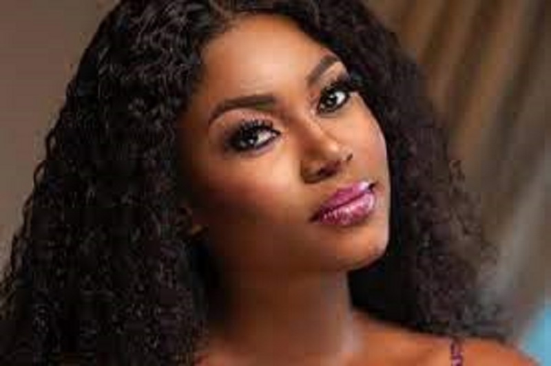 Yvonne Nelson : « J’ai refusé une demande en mariage parce que je … »