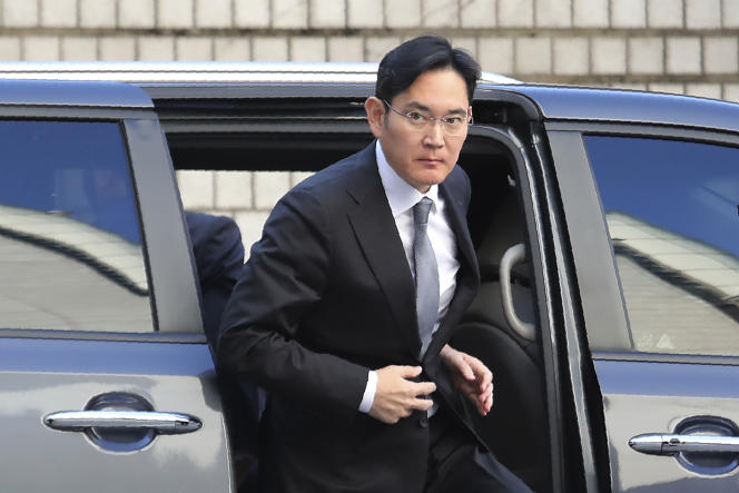 Corée du Sud : le patron de Samsung condamné pour…