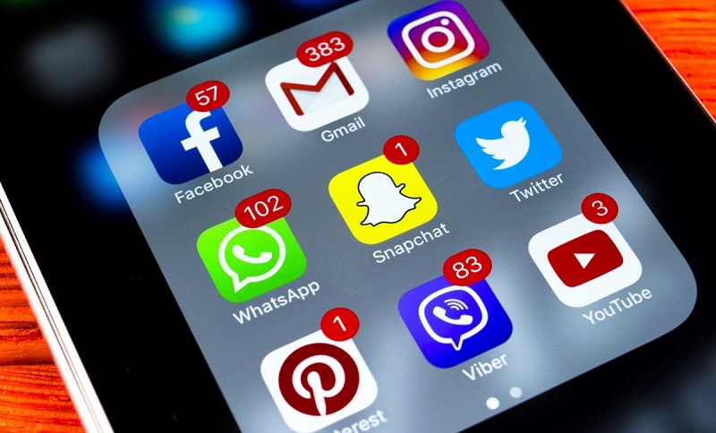 iPhone : Facebook est installé sur votre smartphone ? Désinstallez d’urgence l’application !