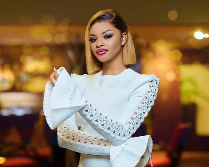 Ichabatou ''Je suis heureuse et fière de...'', la Miss Togo charme la toile avec ce geste à l'égard de Santrinos Raphaël (photo)