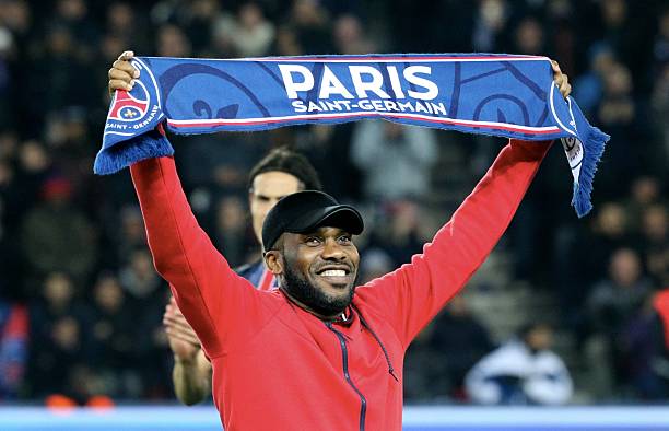 Jay-Jay Okocha : « Ils étaient incroyables… » ; ce merveilleux souvenir de Mauricio Pochettino sur la superbe performance de la légende