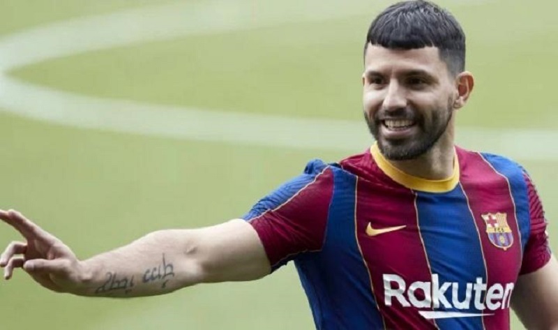Barça : après avoir annoncé sa retraite, Sergio Aguero offre un énorme cadeau au club en guise d’adieu