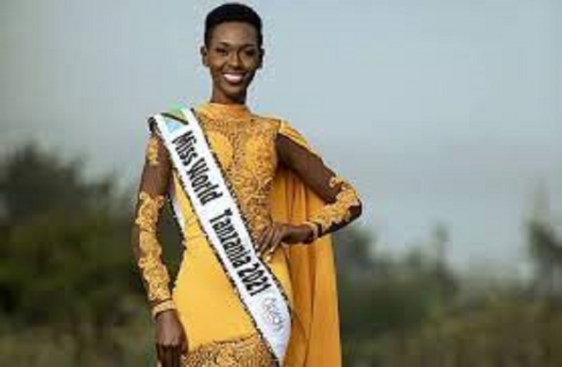 Juliana Rugumisa : coup dur pour la Miss Tanzanie 2021 avant …