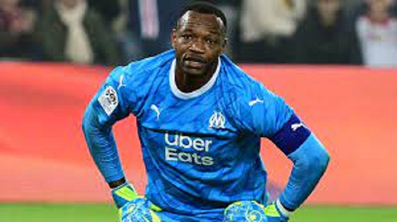 OM : L’énorme révélation de ce club de Ligue 1 sur Mandanda !