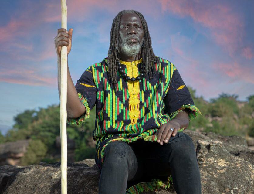 Tiken Jah Fakoly : bonne nouvelle pour la star, le reggaeman surprend ses fans