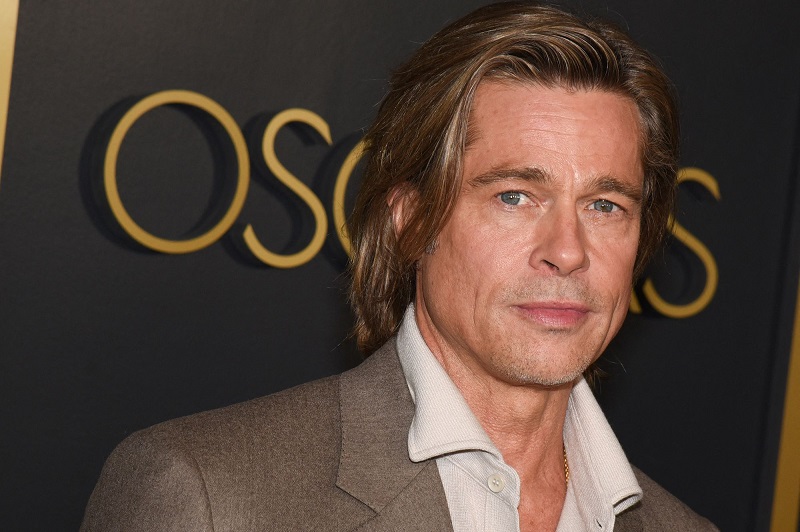 Brad Pitt : les mots de l’acteur à une amie poursuivie par les paparazzi enflamment la toile