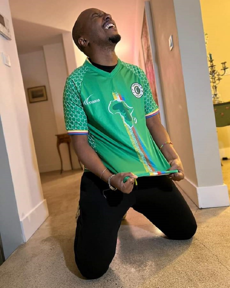 Soprano : Le rappeur complètement déjanté après la qualification des Comores, son pays d’origine