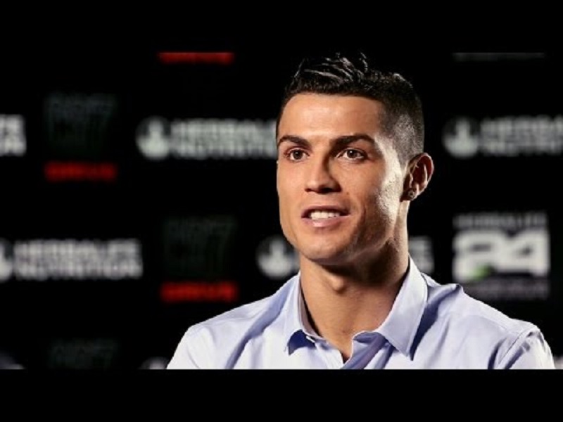 Cristiano Ronaldo « l’a jetée avec colère » ; depuis 12 ans… Révélations chocs