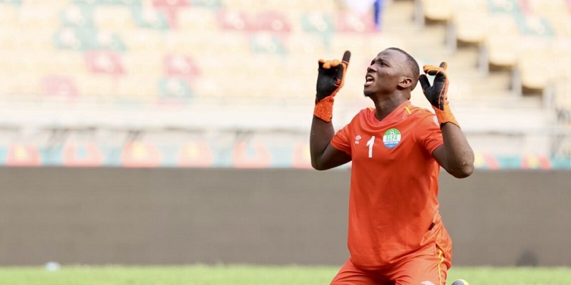 Mohamed Kamara en larmes : l’émotion de la star après le match contre l’Algérie fait jaser (Photo)