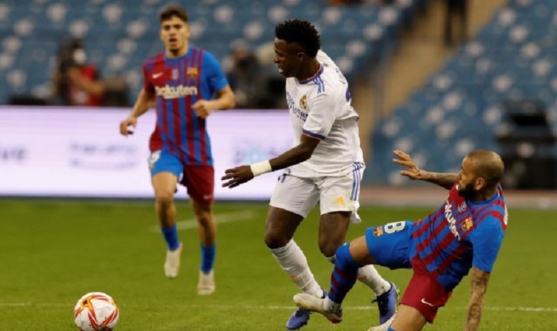 Real Madrid : Le tweet du Barça sur les Merengues enflamme le net (Photo)