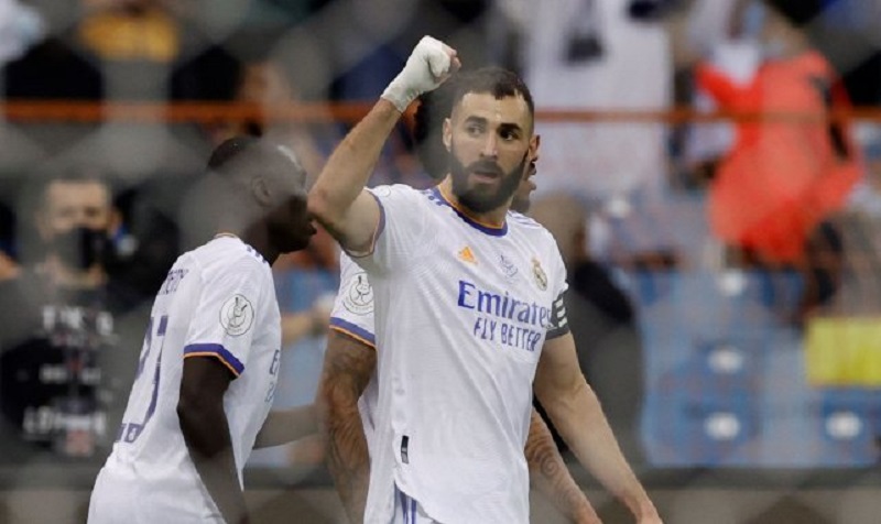 Karim Benzema : le joueur sacré par France Football