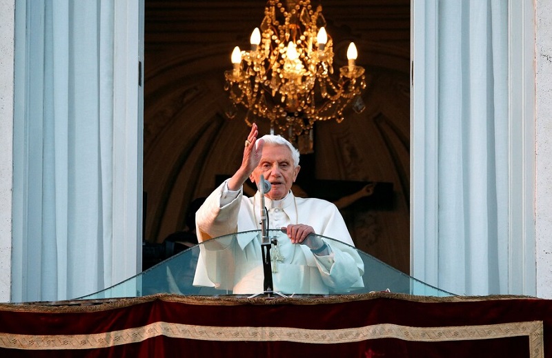 « Le Vatican est rempli de péd0philes et d’art volé » ; les révélations de cette star suscitent une vive polémique