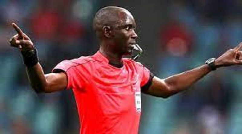 CAN 2021 : L’arbitre de la demi-finale Cameroun vs Egypte fait polémique