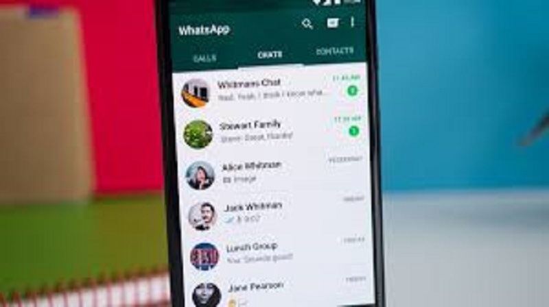 WhatsApp officialise les Communautés : découvrez les premières images