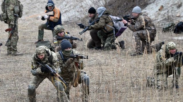 Prisonniers russes mis en scène : la Croix-Rouge rappelle à l’ordre l’Ukraine