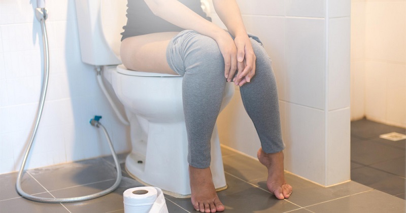 Mesdames, voici 5 erreurs que vous commettez peut-être en urinant