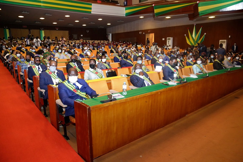 Togo : « L’homosexualité n’est pas une abomination. On est homosexuel comme on est gaucher » ; un député s’exprime clairement