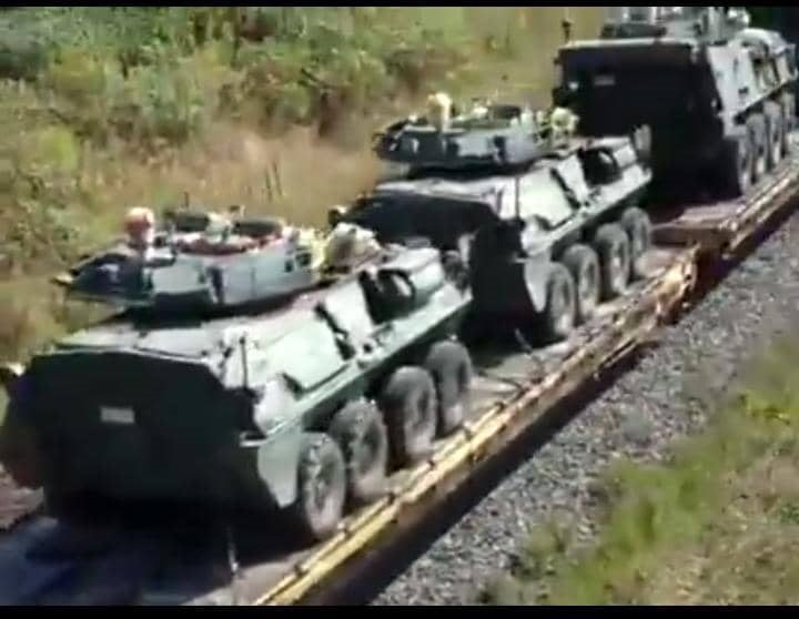 Guerre en Ukraine : un convoi russe de chars, de voitures blindées et de munitions de plus 60 km en route vers l’Ukraine ; l’image est terrorisante (vidéo)